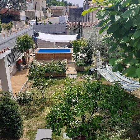 Chez Jeanfi Bed & Breakfast Fronsac  ภายนอก รูปภาพ