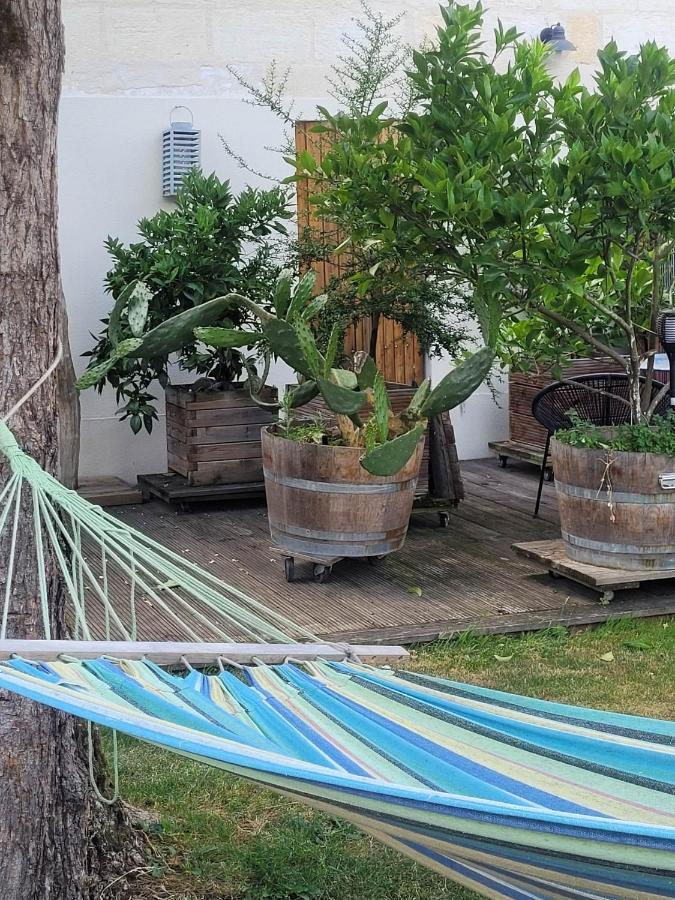 Chez Jeanfi Bed & Breakfast Fronsac  ภายนอก รูปภาพ